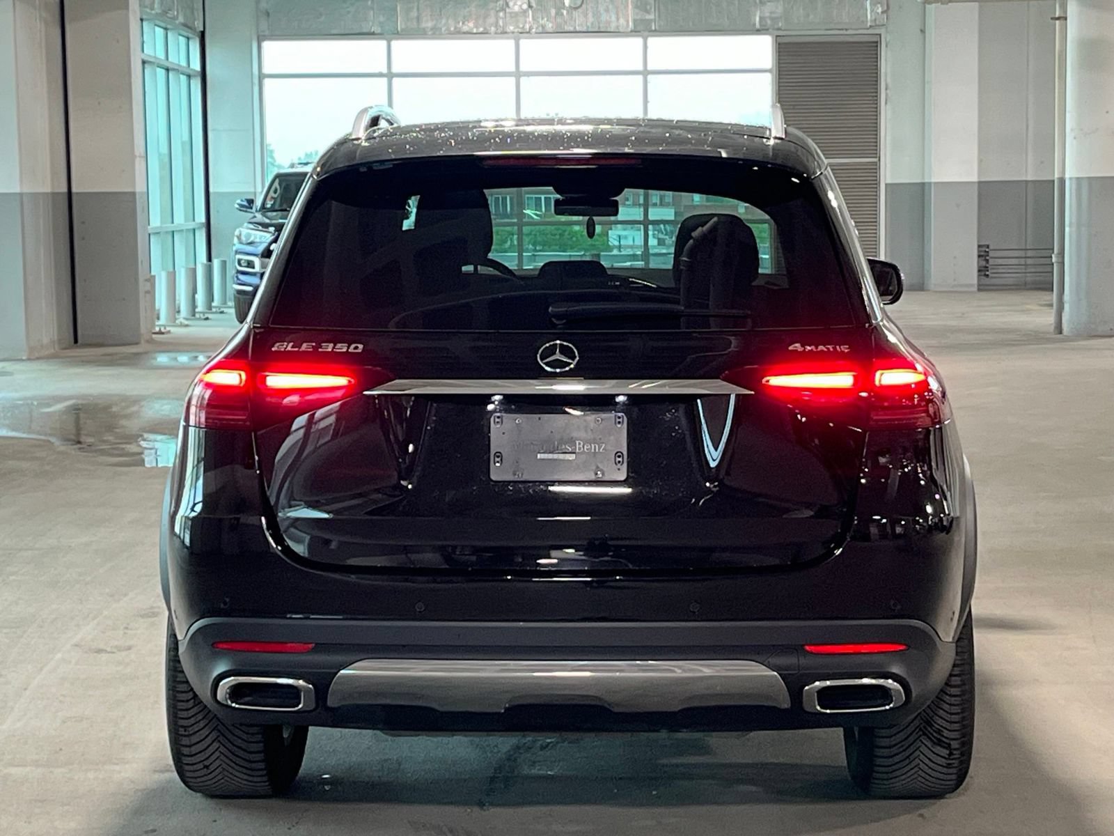 Used 2025 Mercedes-Benz GLE 350 4MATIC image 9