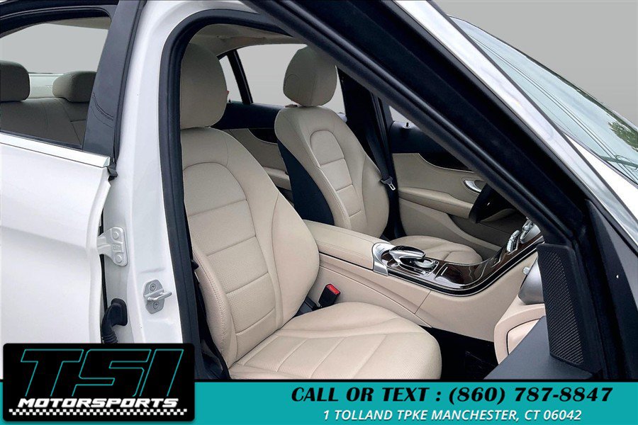 Used 2015 Mercedes-Benz C 300 4MATIC Sedan image 7