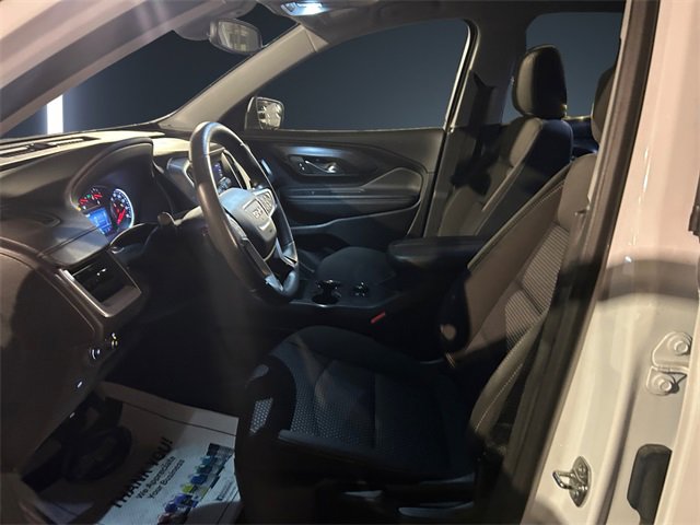 Used 2024 GMC Terrain SLE image 9