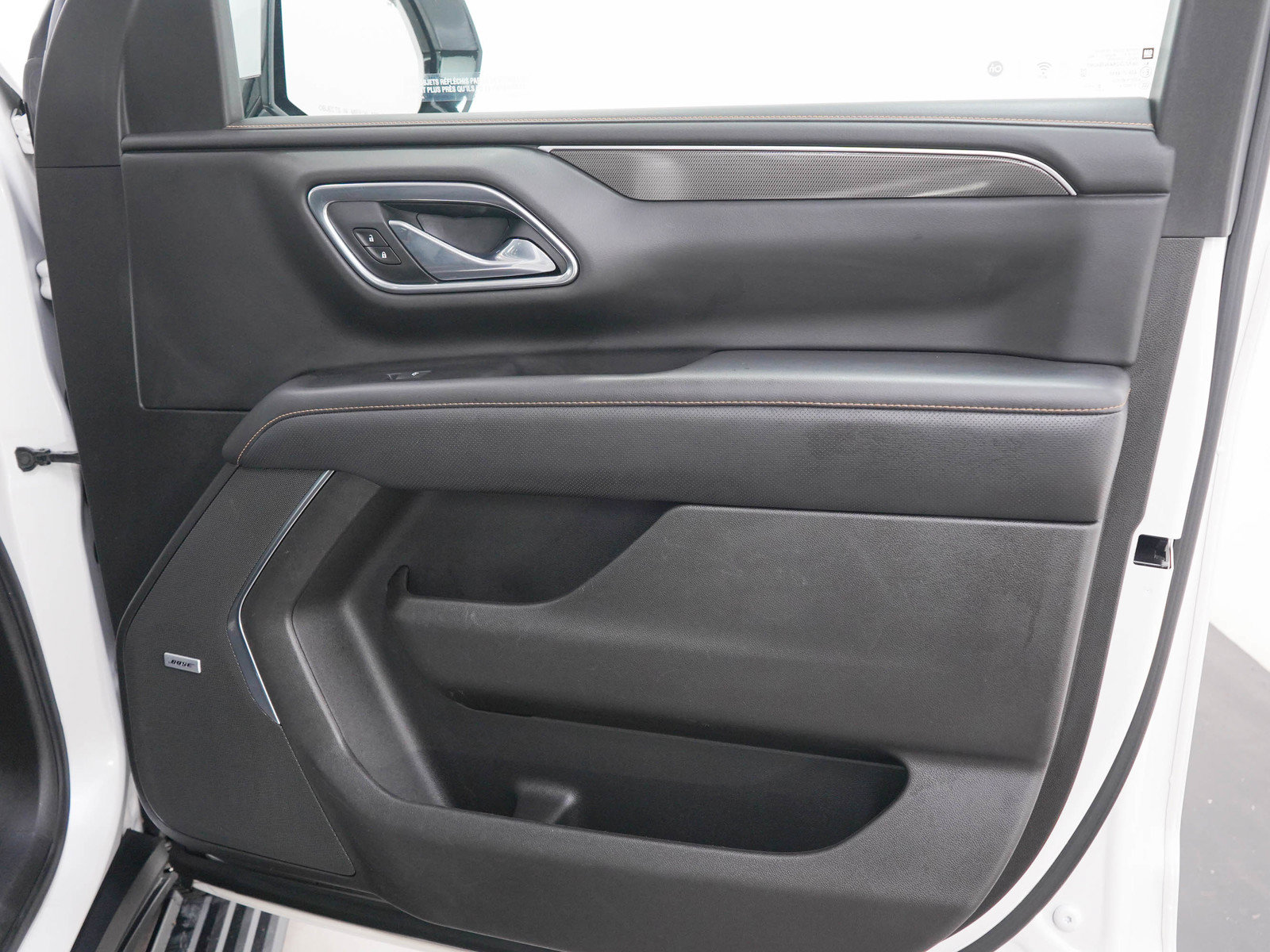 Used 2021 GMC Yukon AT4 w/ AT4 Premium Plus Package AWD/4WD image 12