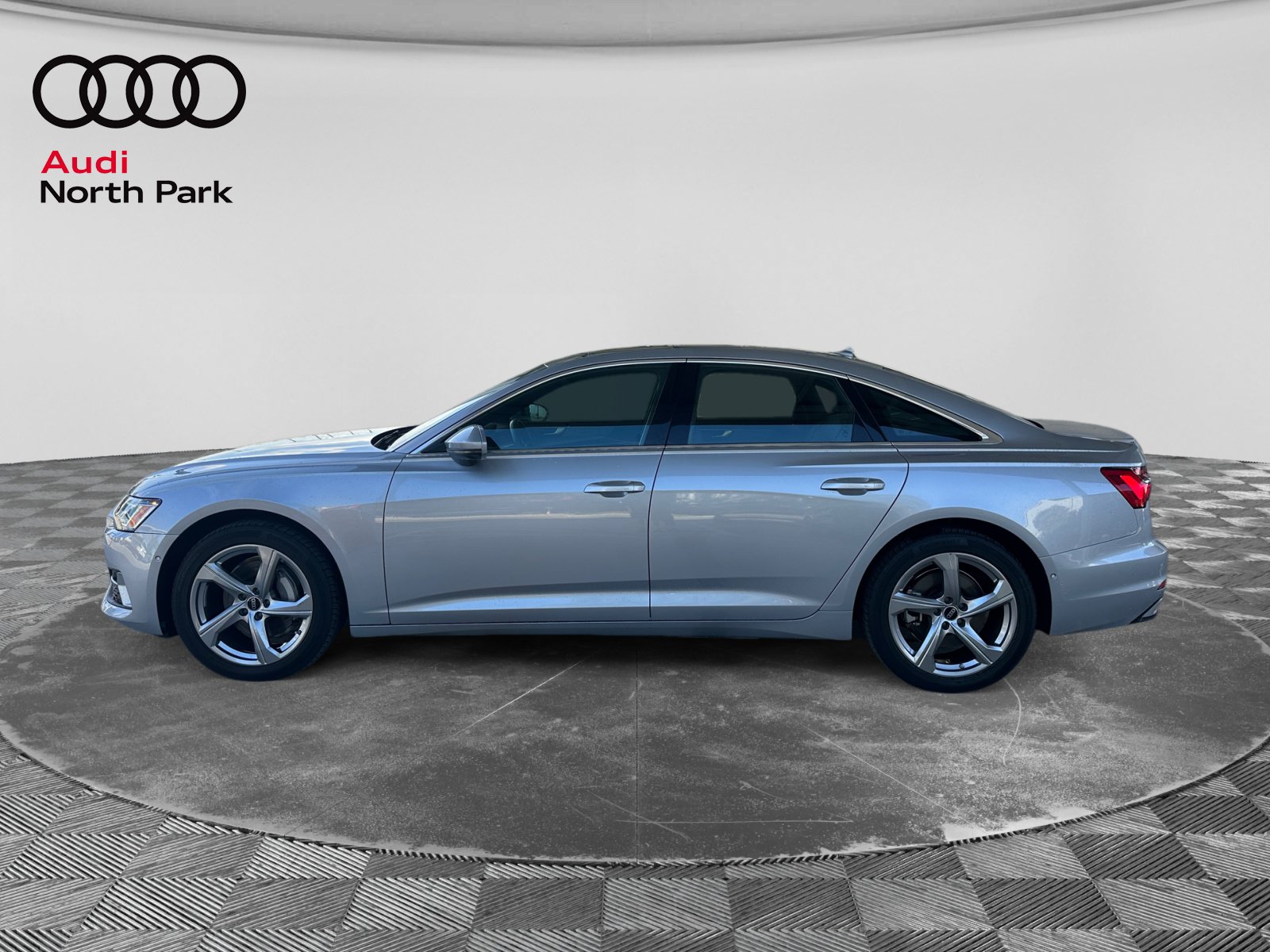 Used 2024 Audi A6 Premium Plus AWD/4WD image 2
