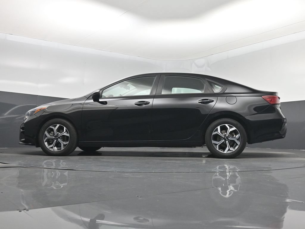 Used 2020 Kia Forte LXS FWD image 15
