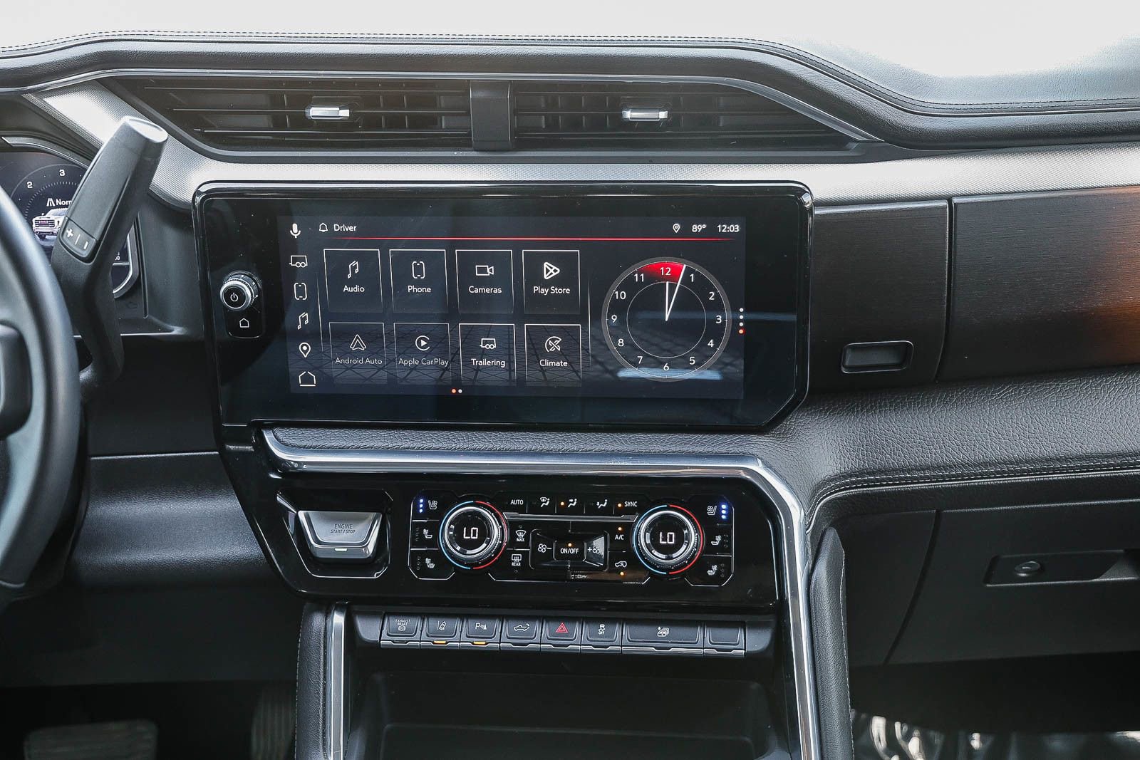 Used 2025 GMC Sierra 3500 Denali w/ Denali Reserve Package image 11