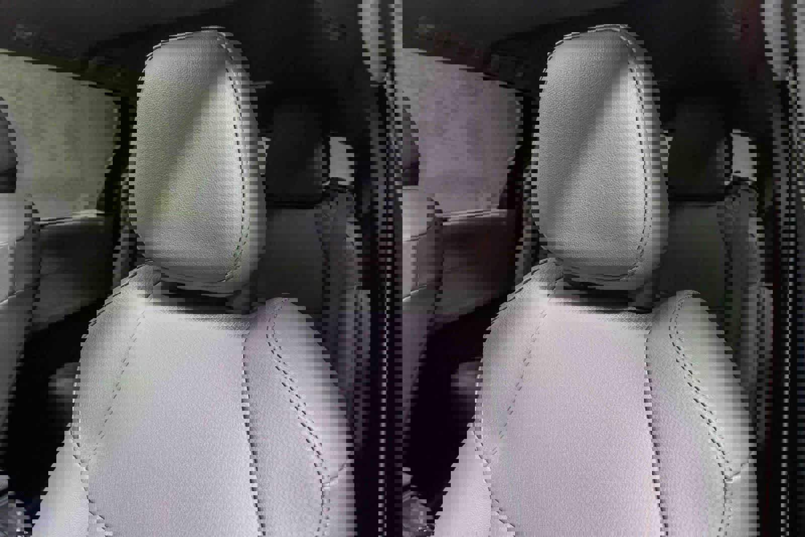 Used 2024 Toyota Sienna XLE w/ XLE Plus Package image 22