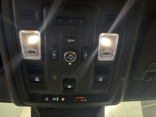 Used 2021 Cadillac Escalade ESV Sport w/ Driver Assist Tech Package image 32