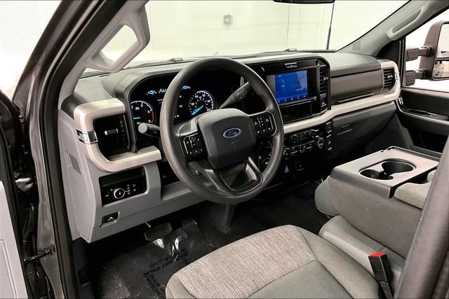 Used 2025 Ford F250 XLT AWD/4WD image 15