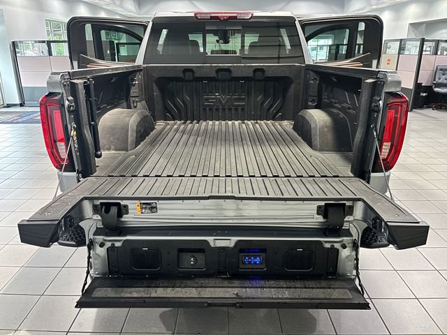 Used 2024 GMC Sierra 1500 Denali Ultimate AWD/4WD image 11