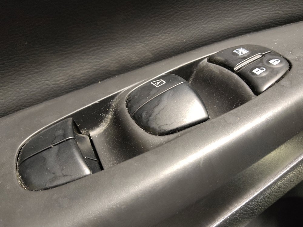 Used 2018 Nissan Sentra SR Turbo w/ Premium Package (P03) image 27