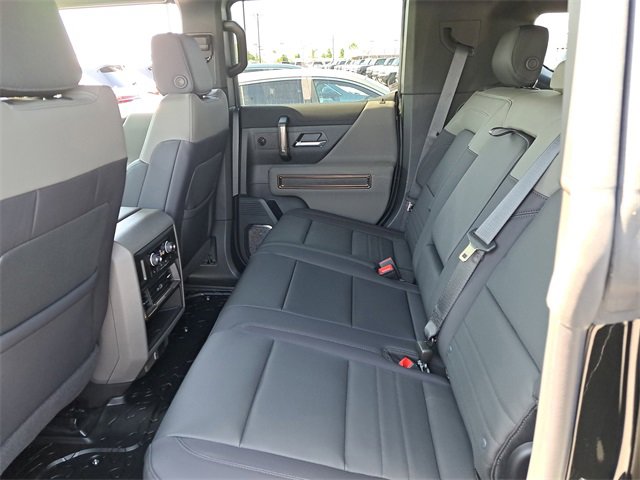 New 2025 GMC Hummer EV 2X w/ Extreme Off-Road Package image 7