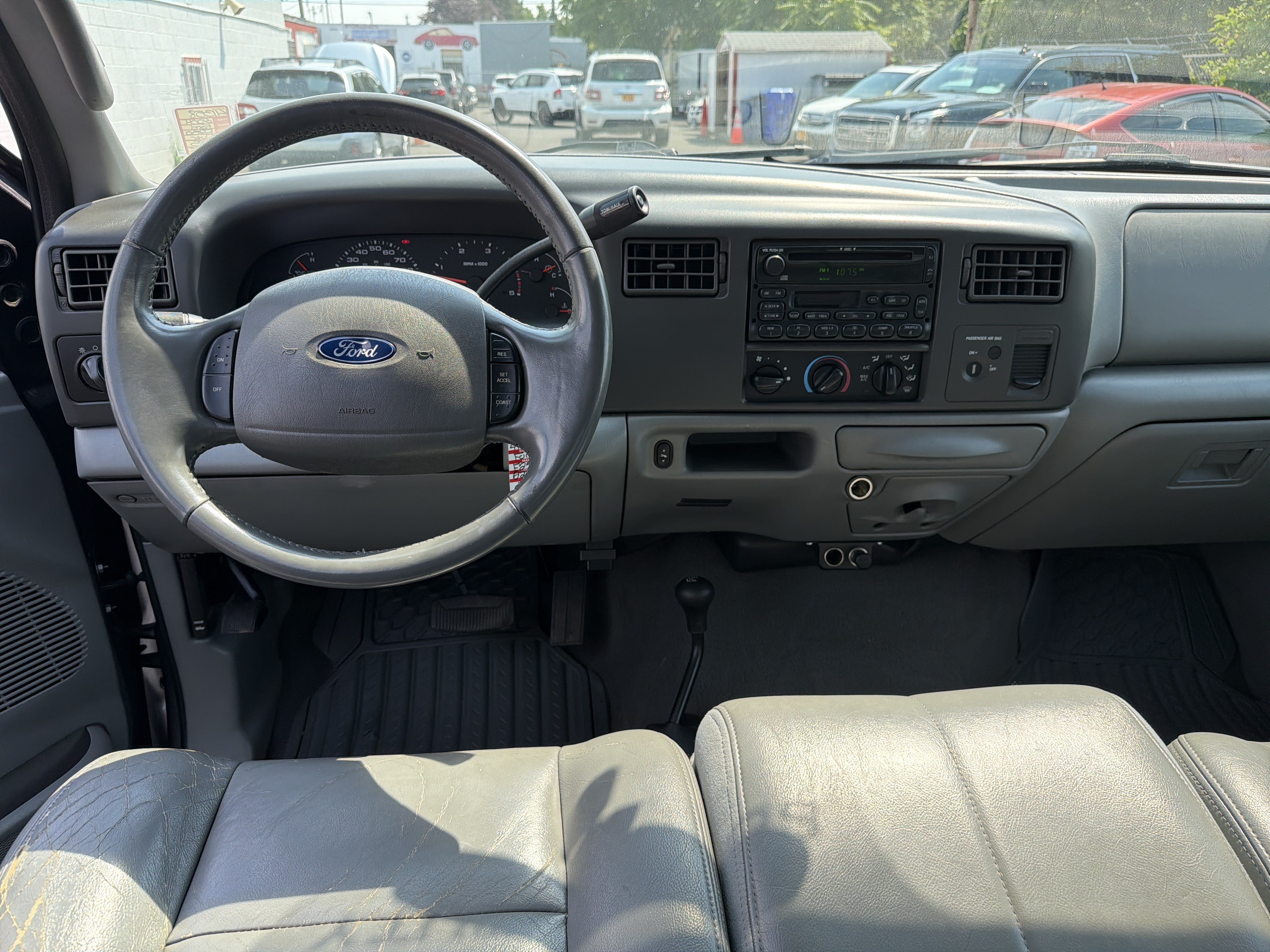 Used 2004 Ford F250 4x4 SuperCab Super Duty image 11