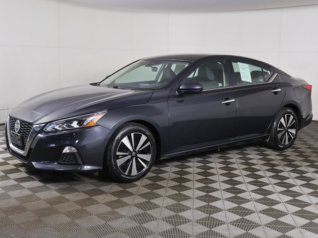 Used 2022 Nissan Altima 2.5 SV FWD image 6