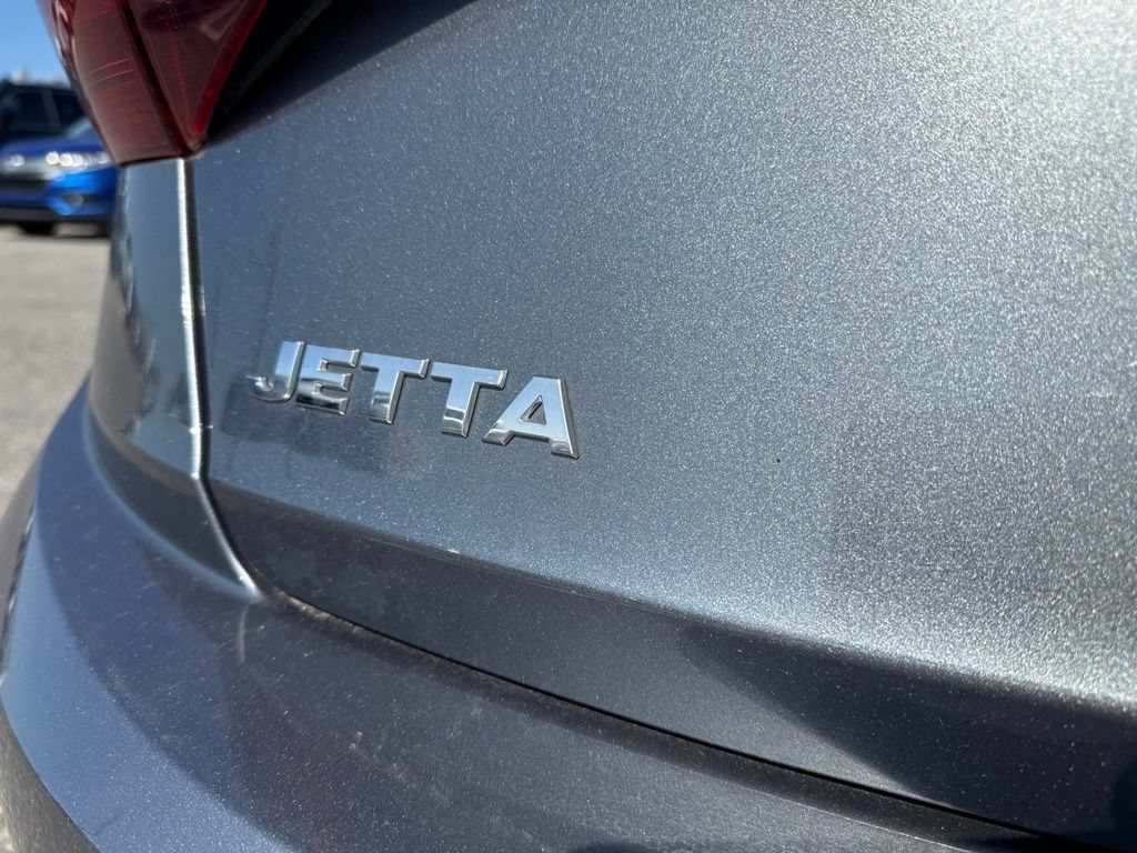 Used 2021 Volkswagen Jetta SE FWD image 12