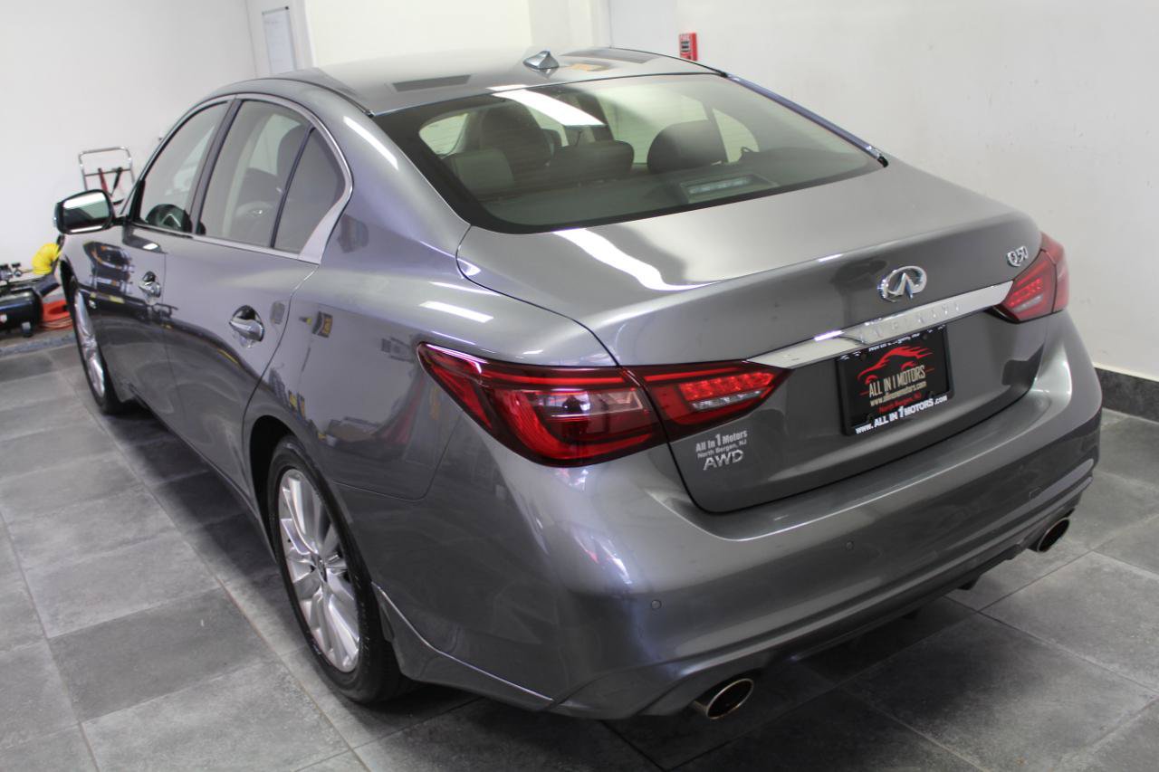 Used 2020 INFINITI Q50 Luxe w/ Essential Package (3.0T Luxe) AWD/4WD image 4