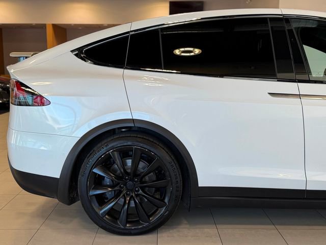 Used 2021 Tesla Model X Long Range image 18
