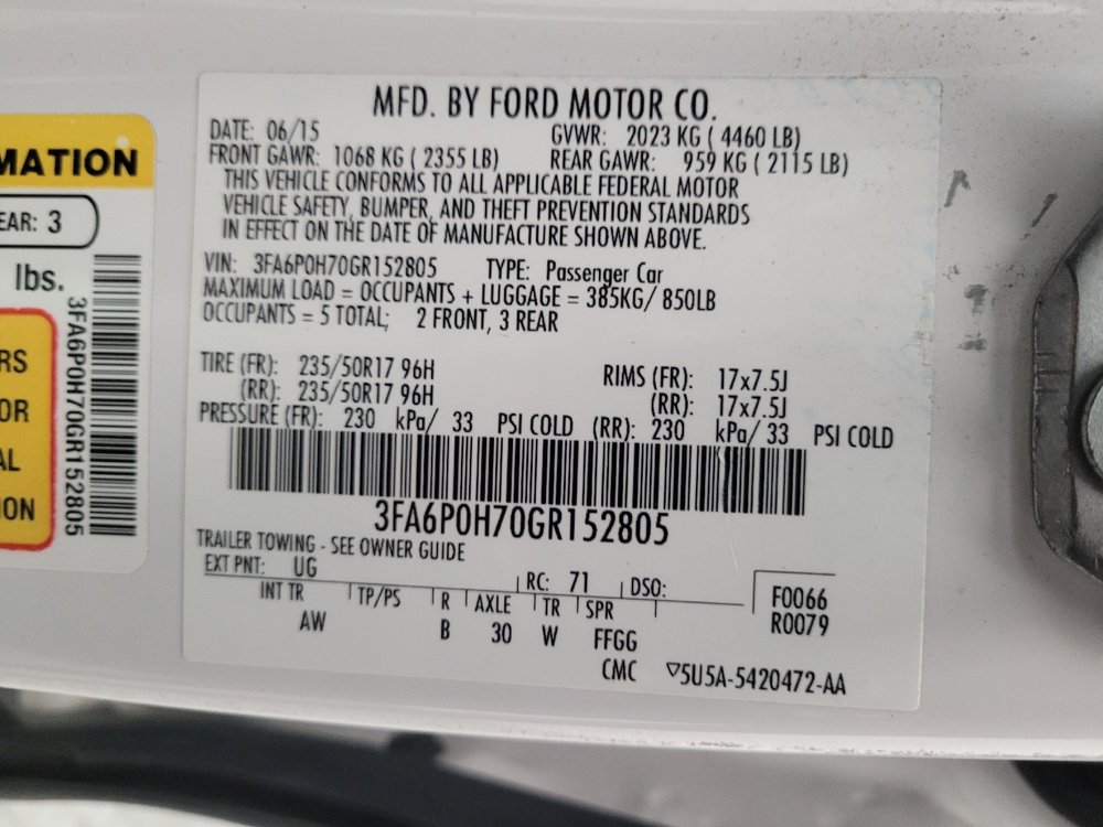 Used 2016 Ford Fusion SE FWD image 33