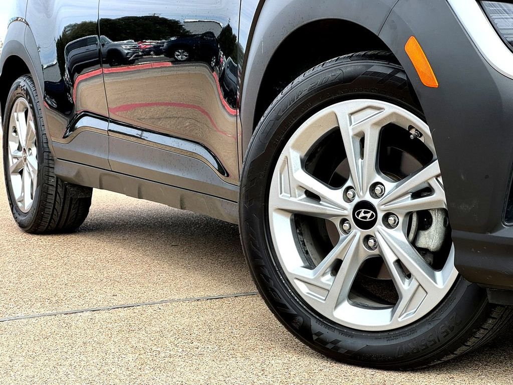 Used 2022 Hyundai Kona SEL w/ Cargo Package image 2