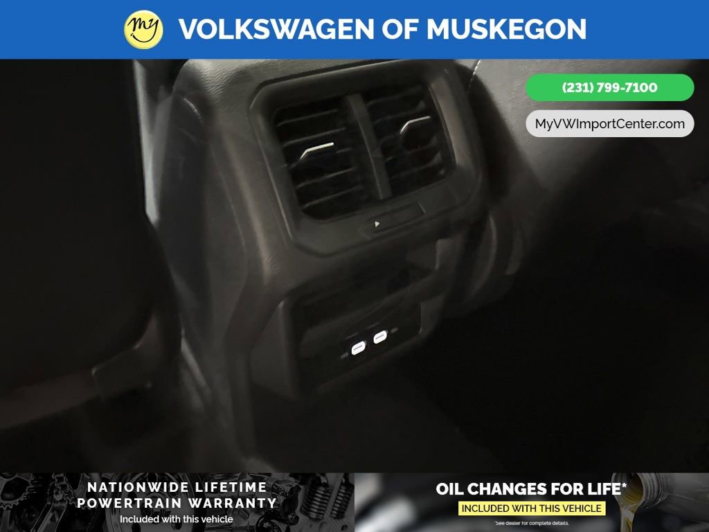 New 2026 Volkswagen Taos SEL image 26