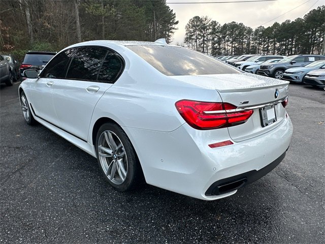 Used 2019 BMW 750i xDrive w/ Executive Package image 5