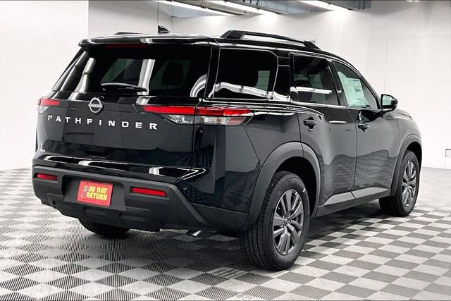 New 2025 Nissan Pathfinder SV w/ Cargo Package image 17