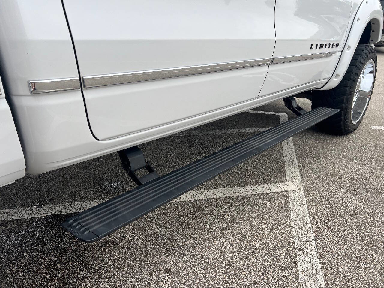 Used 2019 RAM 1500 Limited image 24