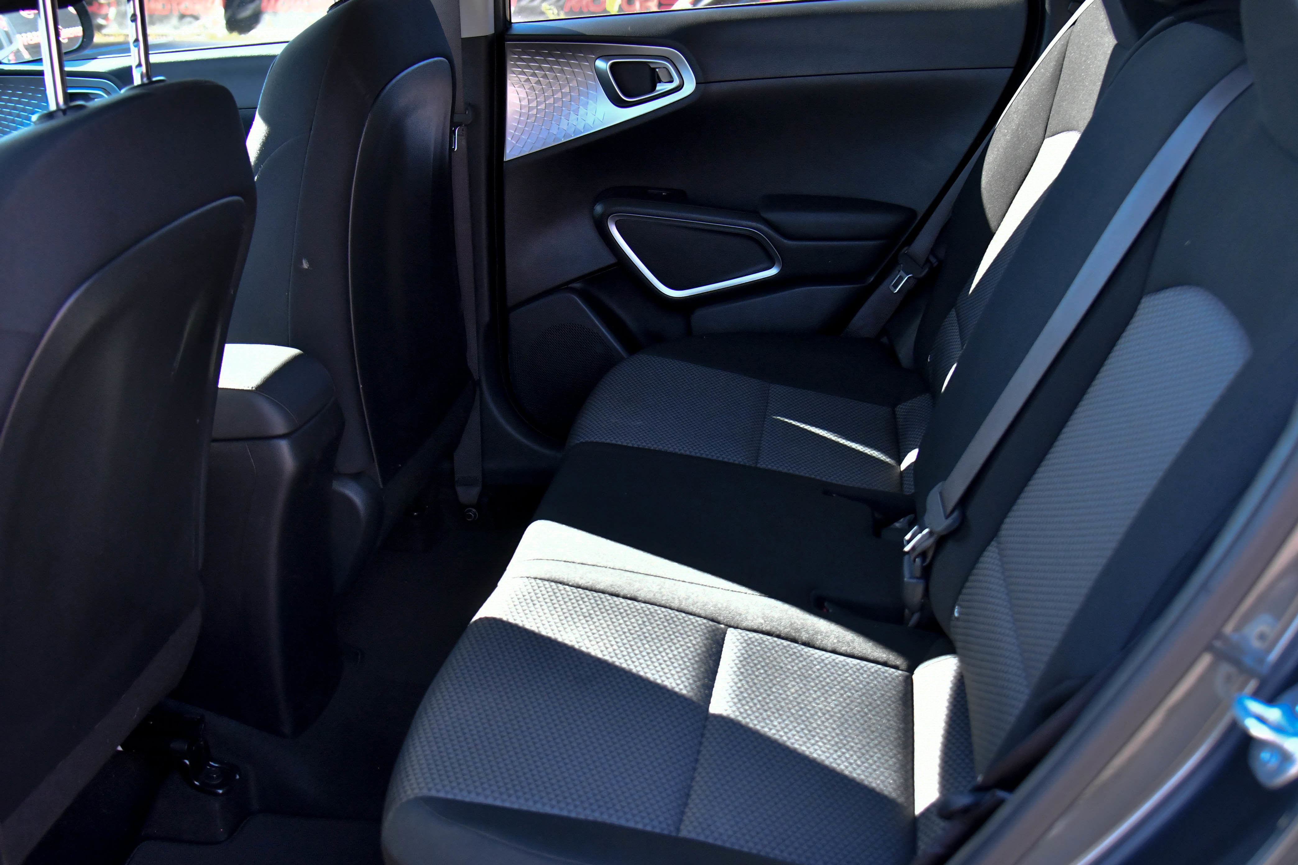 Used 2024 Kia Soul LX w/ Option Group 015 image 29