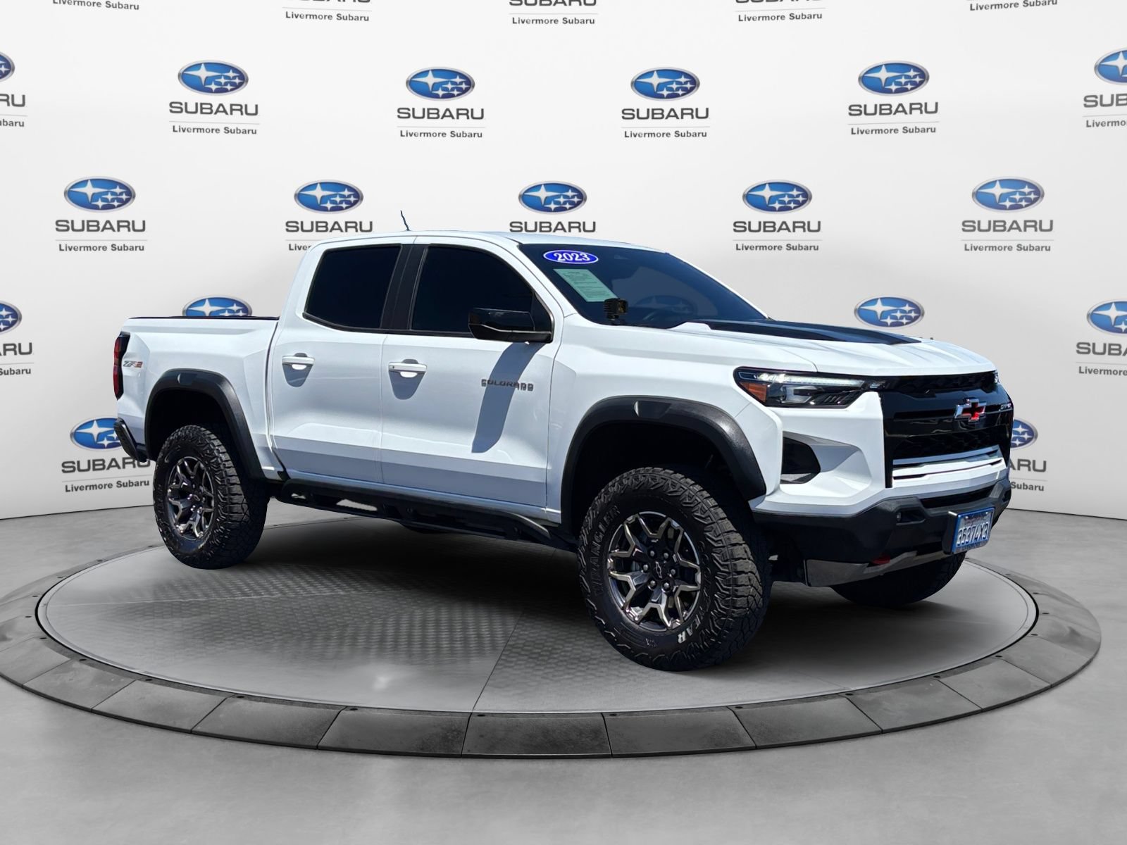 Used 2023 Chevrolet Colorado ZR2 w/ LPO, Tailgate Decal Package AWD/4WD image 7