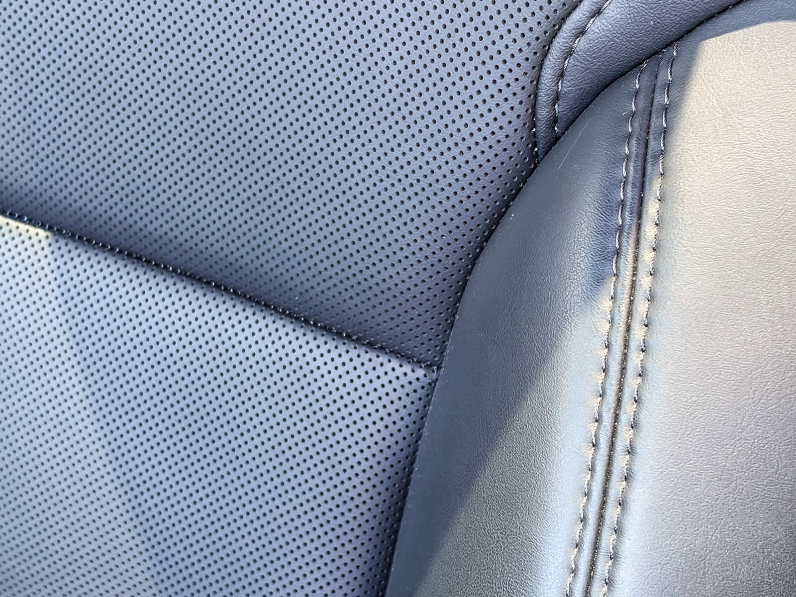 Used 2025 Tesla Model 3 Long Range RWD image 23