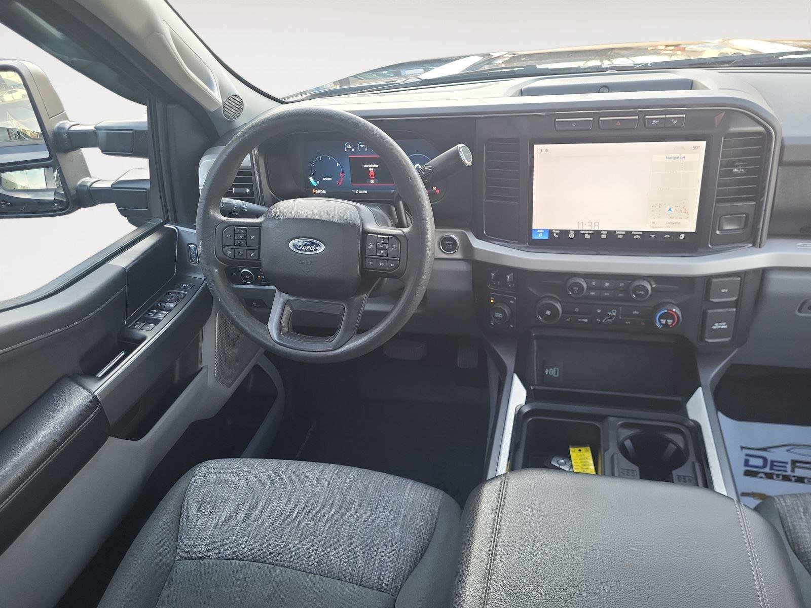 Used 2023 Ford F250 XLT w/ XLT Premium Package image 11