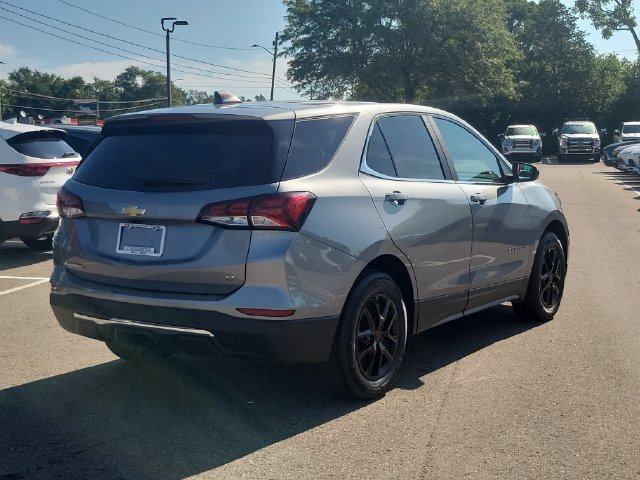 Used 2024 Chevrolet Equinox LT FWD image 3