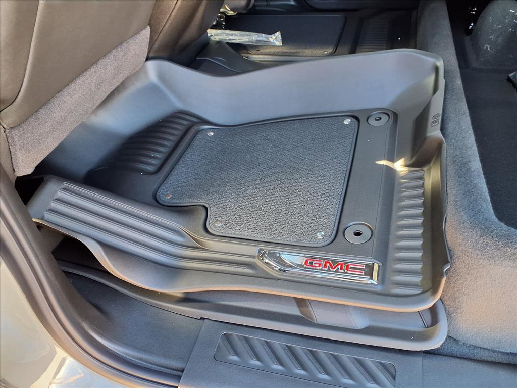 New 2026 GMC Sierra 2500 AT4 w/ AT4 Premium Plus Package image 22