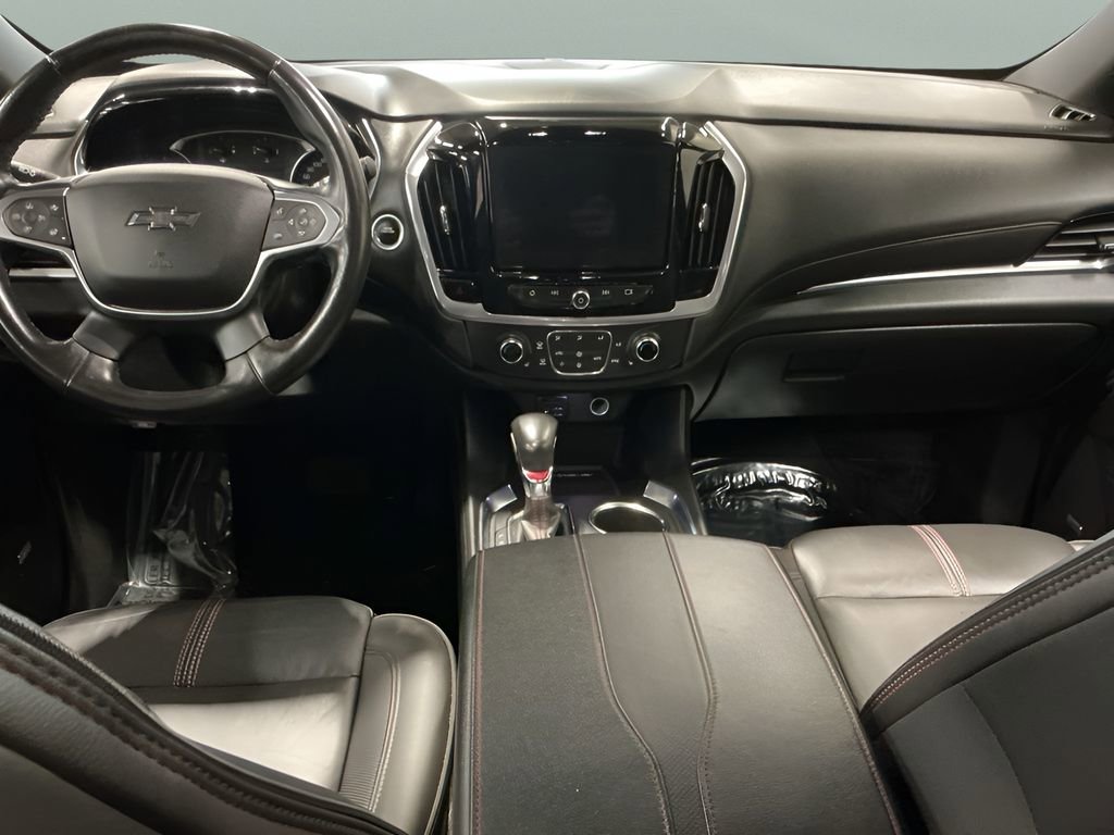 Used 2022 Chevrolet Traverse RS w/ LPO, "Hit The Road" Package AWD/4WD image 21
