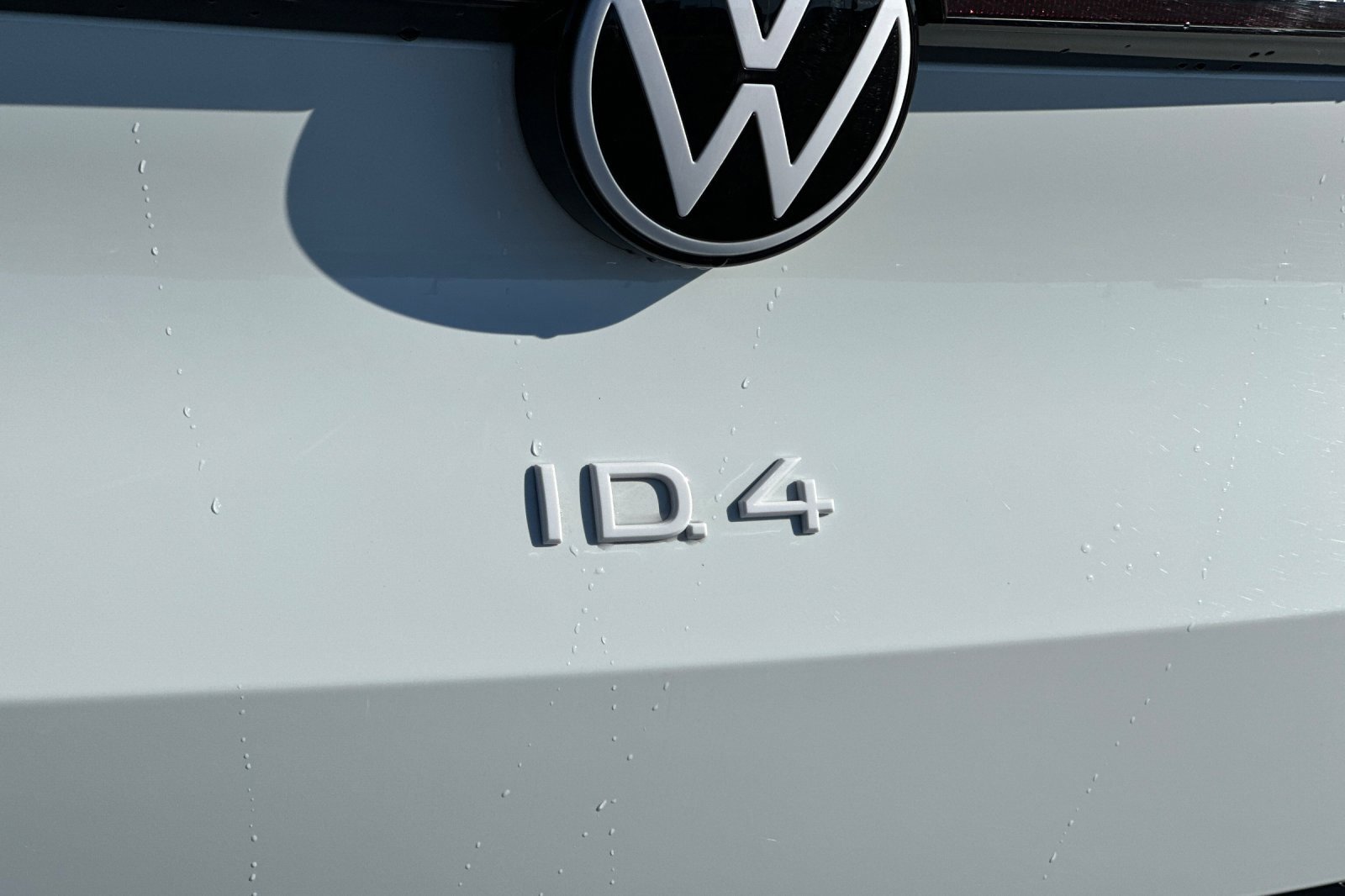 Used 2024 Volkswagen ID.4 2WD image 33