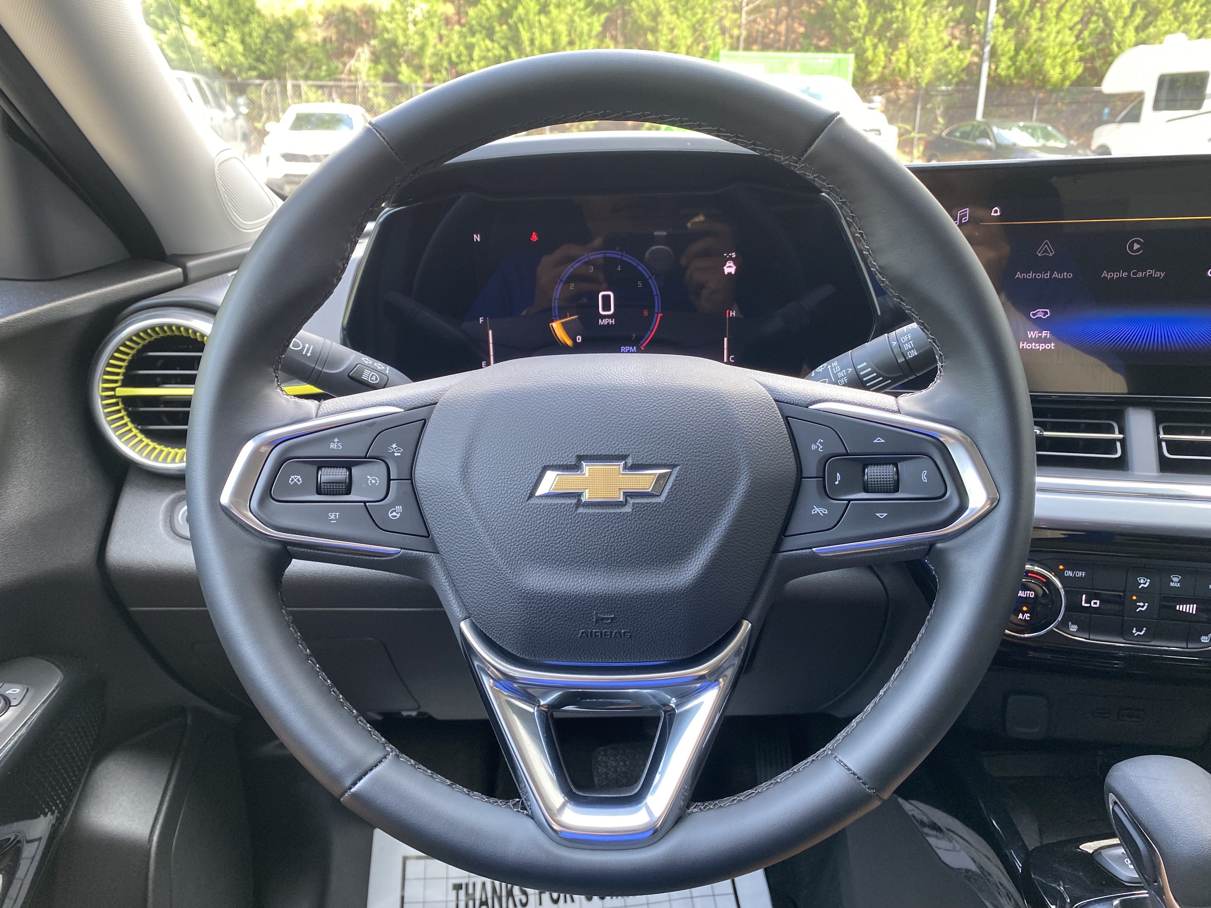 Used 2026 Chevrolet Trax LT w/ Sunroof Package FWD image 18