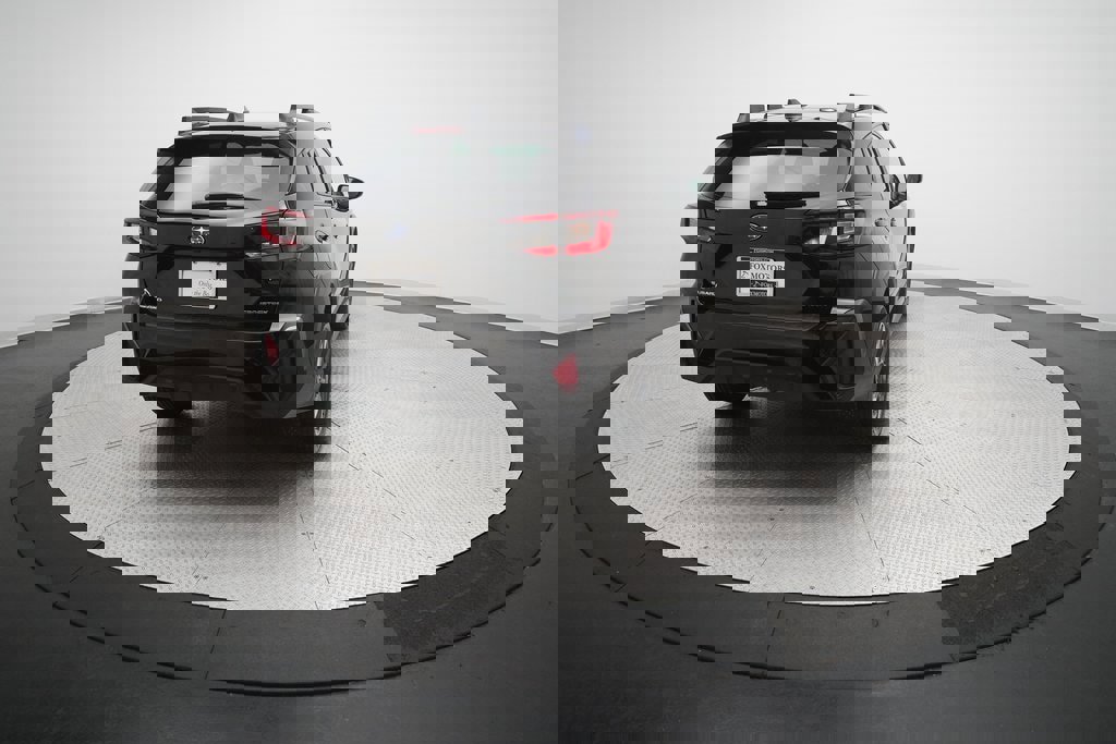 Used 2024 Subaru Crosstrek 2.5i Limited w/ Crosstrek Mirror Package image 35