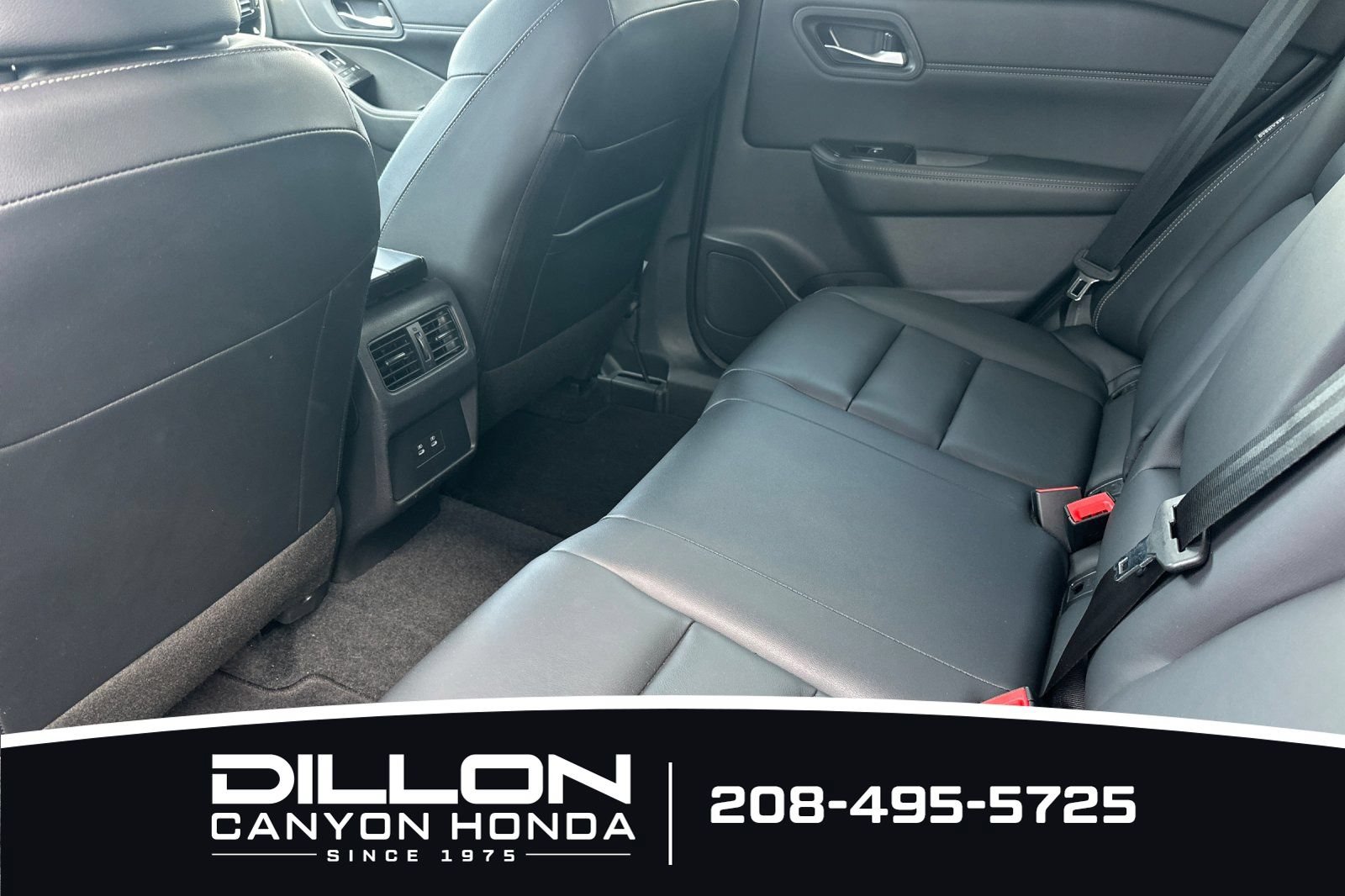 Used 2026 Nissan Rogue SL AWD/4WD image 15