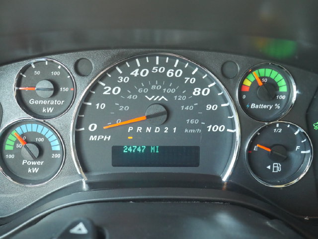 Used 2014 Chevrolet Express 2500 RWD image 17