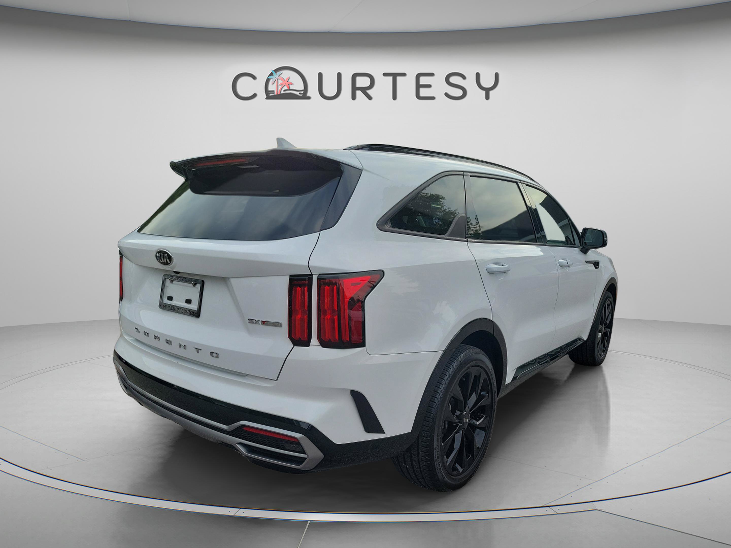 Certified 2021 Kia Sorento SX FWD image 3