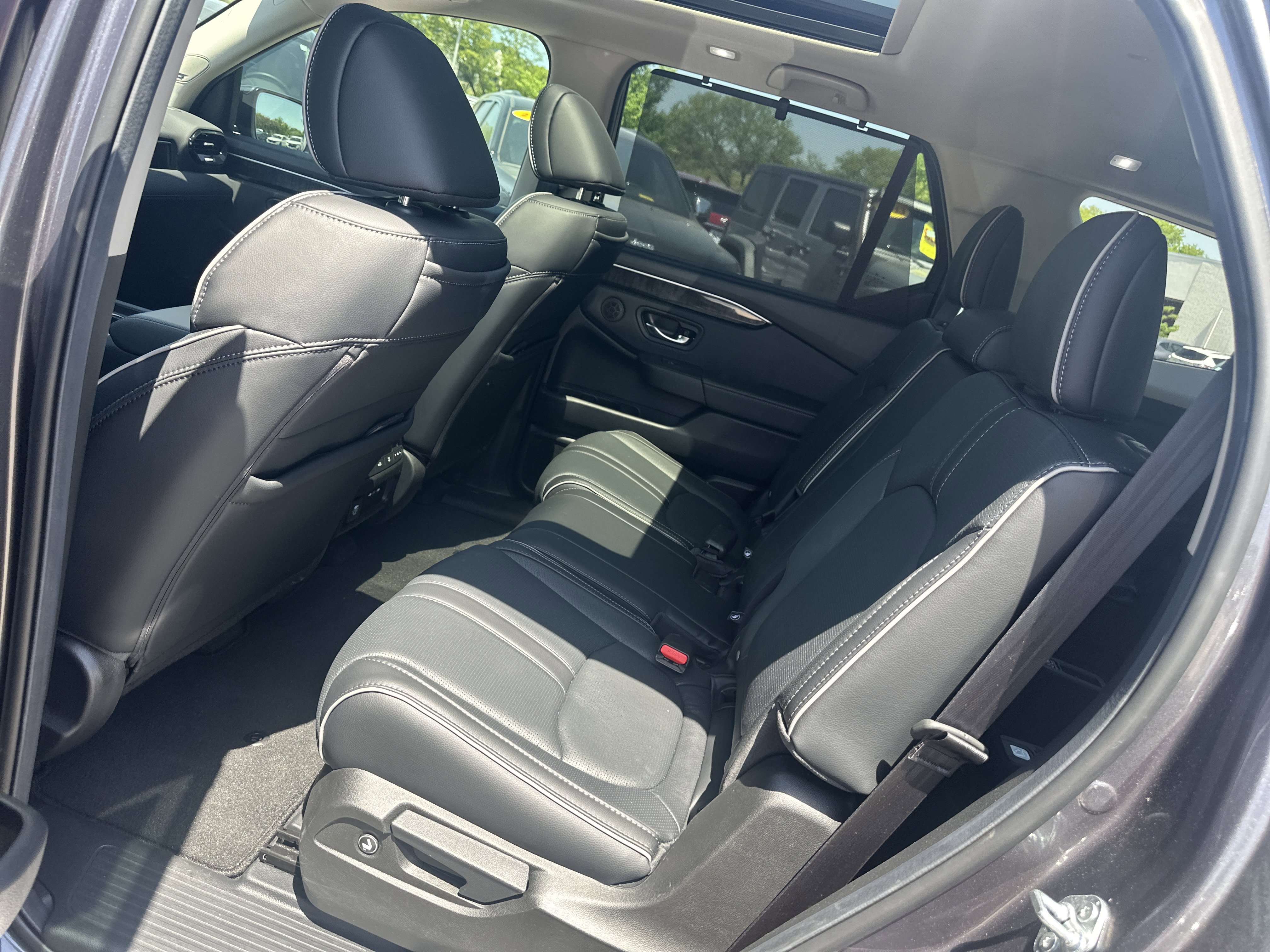 Certified 2025 Honda Pilot Elite image 15