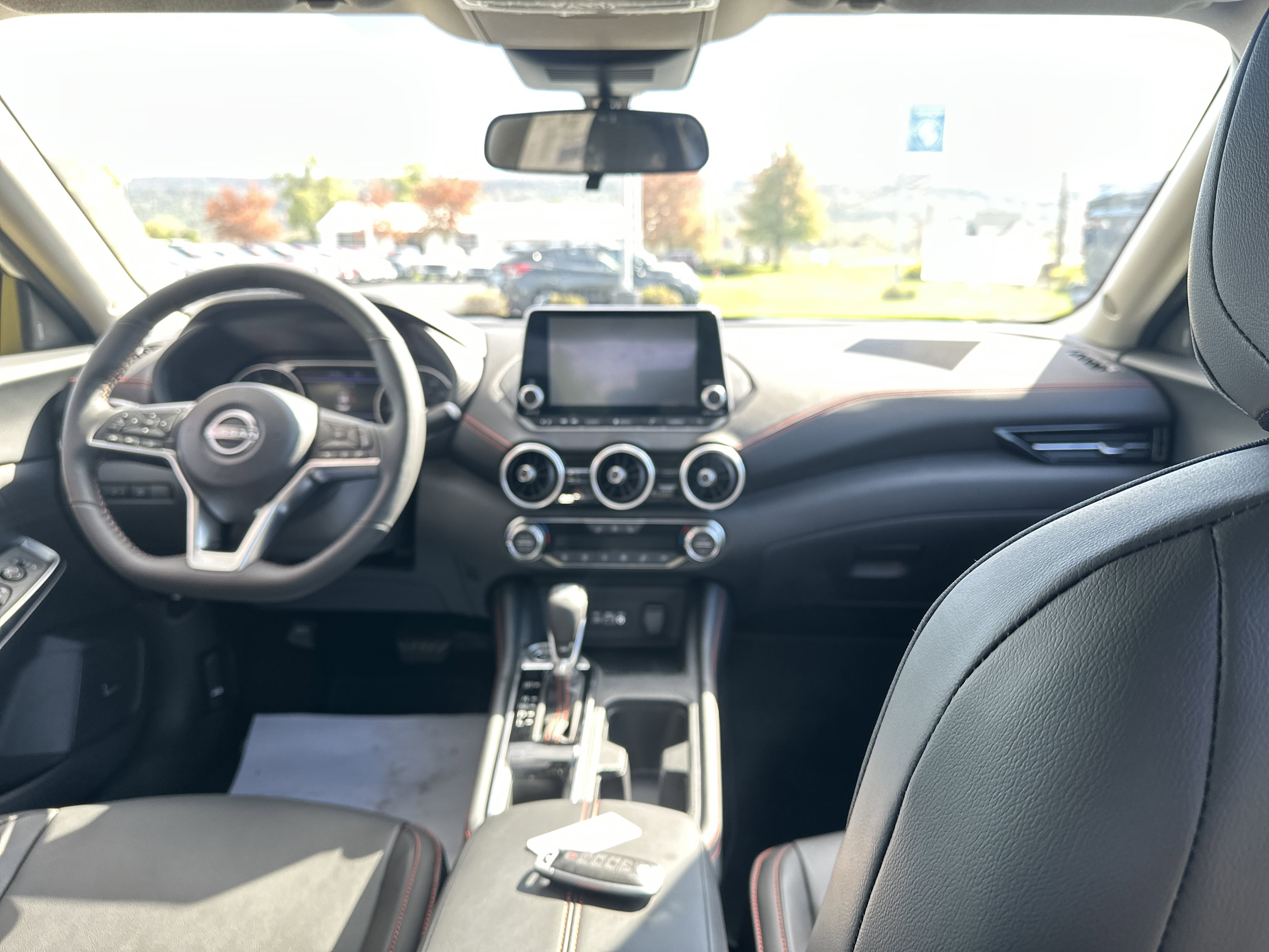 New 2025 Nissan Sentra SR image 15