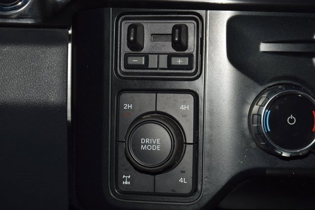 Used 2023 Ford F250 Lariat w/ Sport Appearance Package image 30