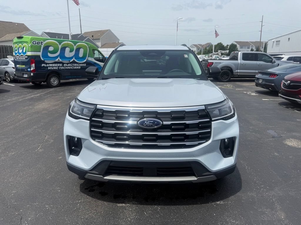 New 2026 Ford Explorer Active w/ Active Comfort Package AWD/4WD image 7