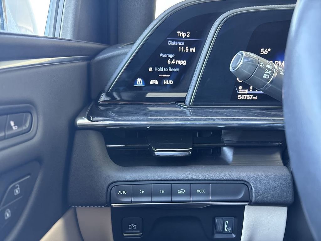 Certified 2022 Cadillac Escalade Premium Luxury image 18