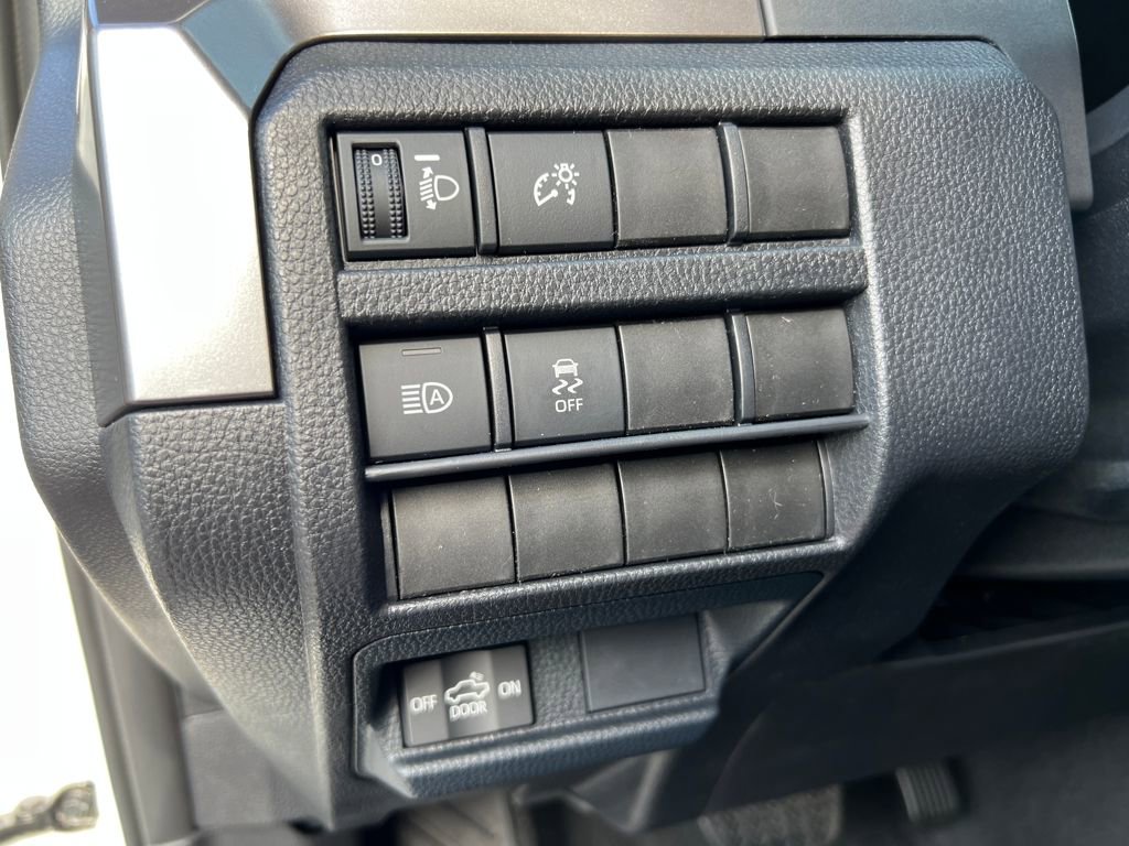 New 2025 Toyota Tacoma SR5 image 32