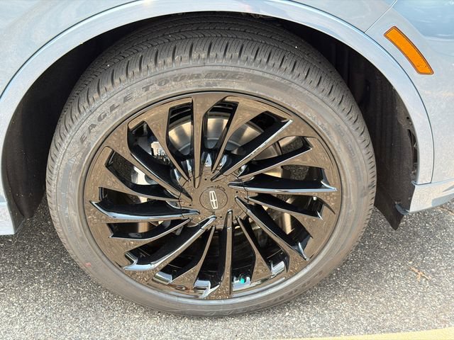 New 2026 Lincoln Aviator Reserve AWD/4WD image 12