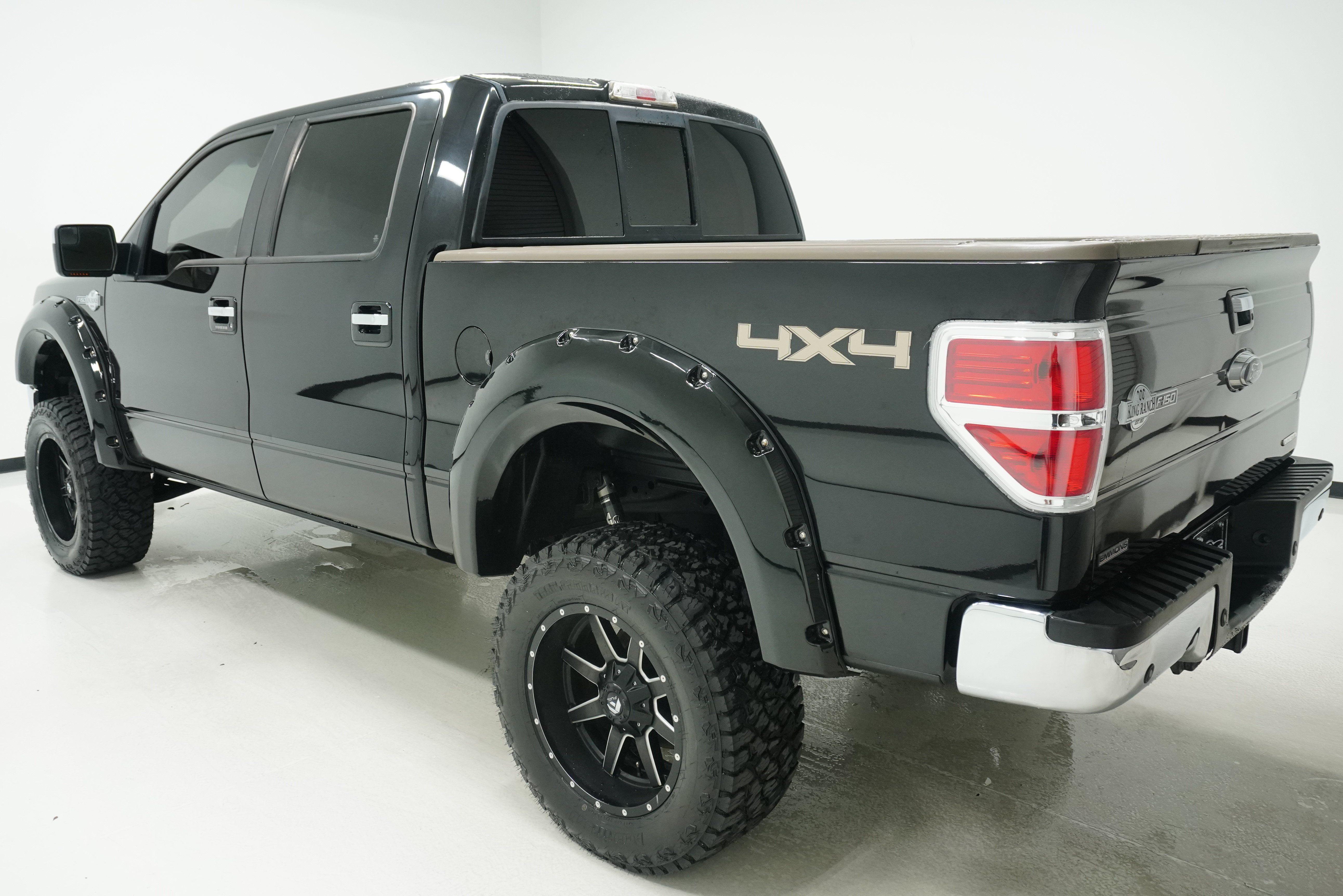 Used 2014 Ford F150 King Ranch w/ King Ranch Luxury Package AWD/4WD image 5