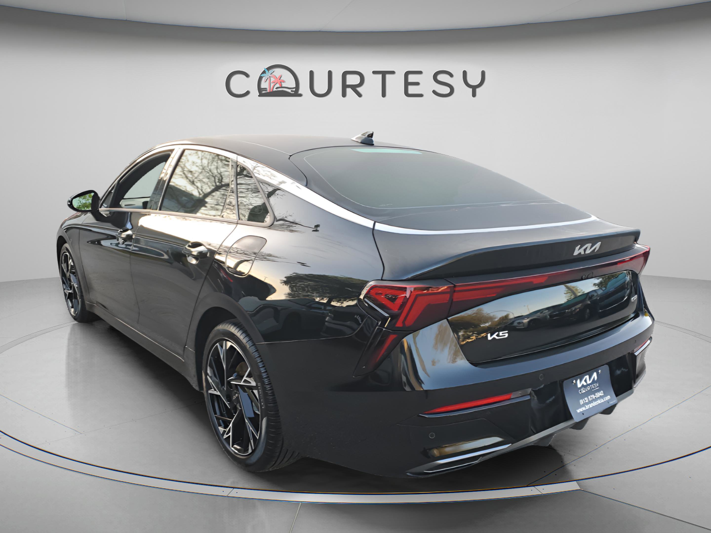 Certified 2025 Kia K5 GT-Line w/ GT-Line Premium Package image 2