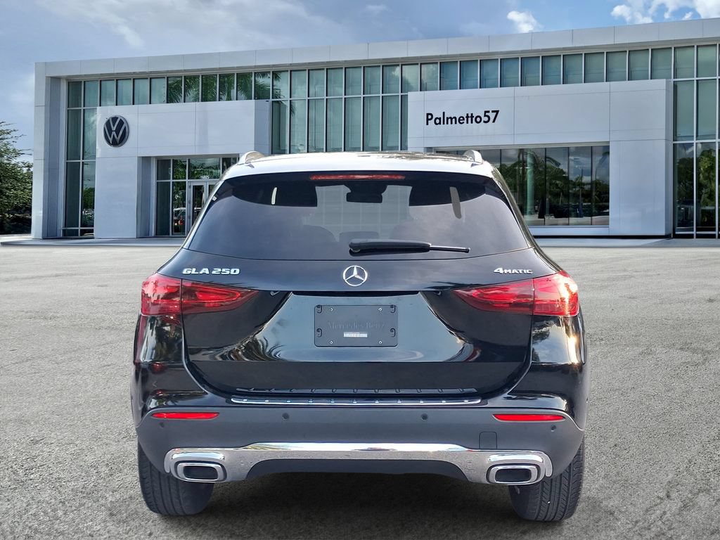 Used 2025 Mercedes-Benz GLA 250 4MATIC w/ Winter Package image 5