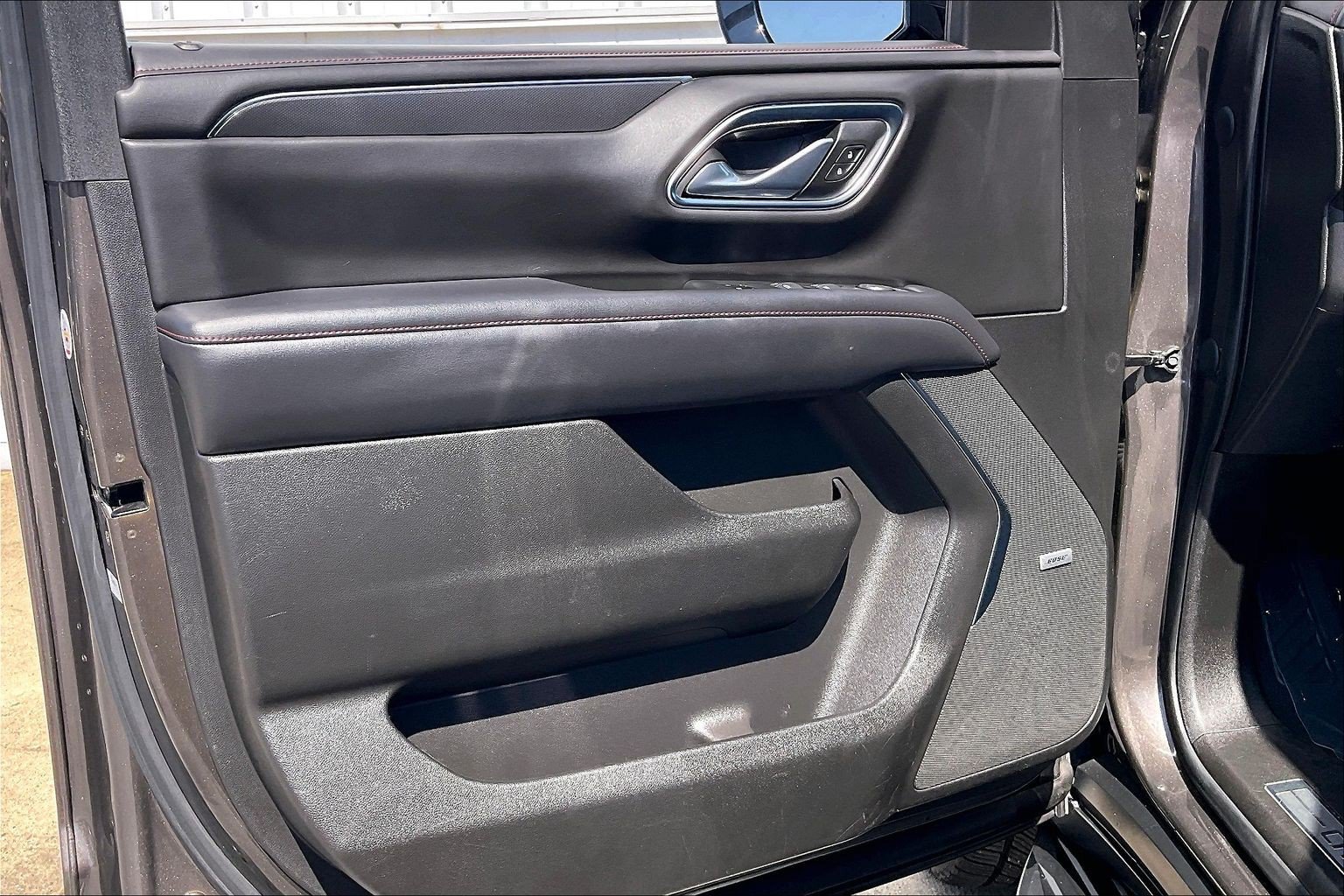 Used 2021 Chevrolet Tahoe RST AWD/4WD image 28