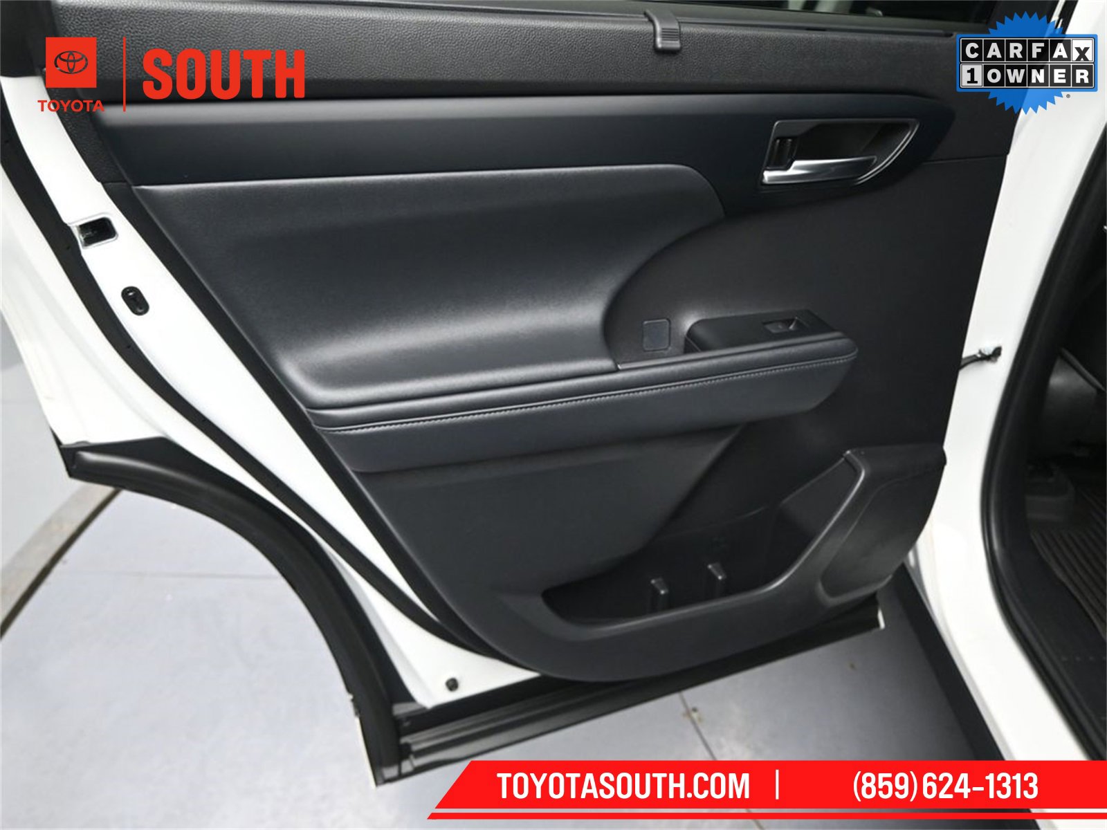 Used 2022 Toyota Highlander XLE image 27