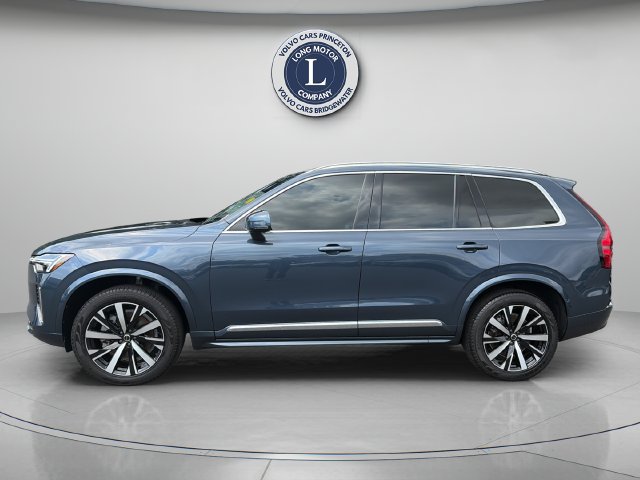 Used 2025 Volvo XC90 B5 Core AWD/4WD image 14